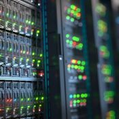 Bunt blinkender Server